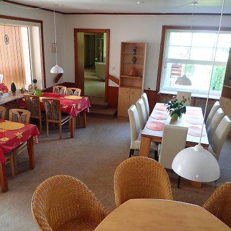 Haus Charlotte Hotel Bad Nenndorf Ngoại thất bức ảnh