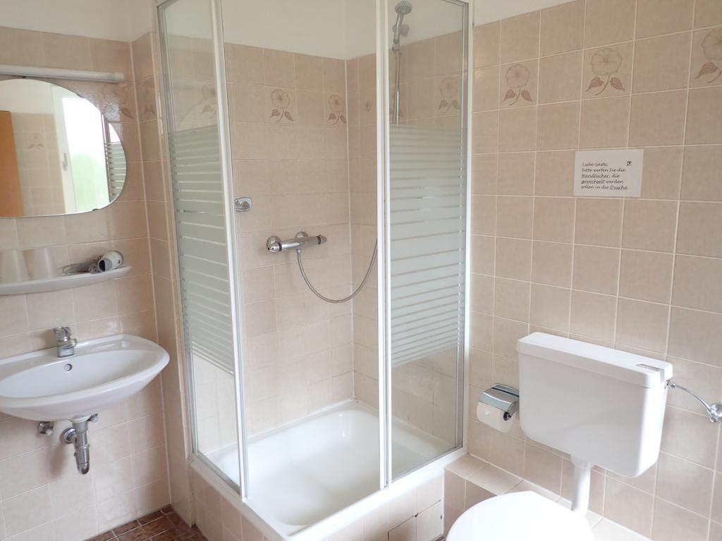 Haus Charlotte Hotel Bad Nenndorf Phòng bức ảnh